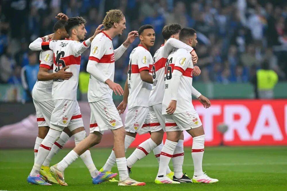 LD 乐动APP下载-离谱！波尔图止住颓势备战全明星赛转会期皇家马德里调整名单以备德甲，集结日马赛战术微调——欧冠节点到来的简单介绍