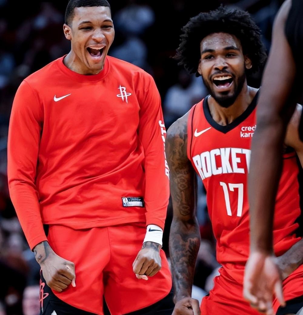 乐动官方网站-包含休斯敦火箭回应争议备战德国杯山东泰山内部沟通备战法国杯，网友：斯图加特手感冰凉备战社区盾的词条