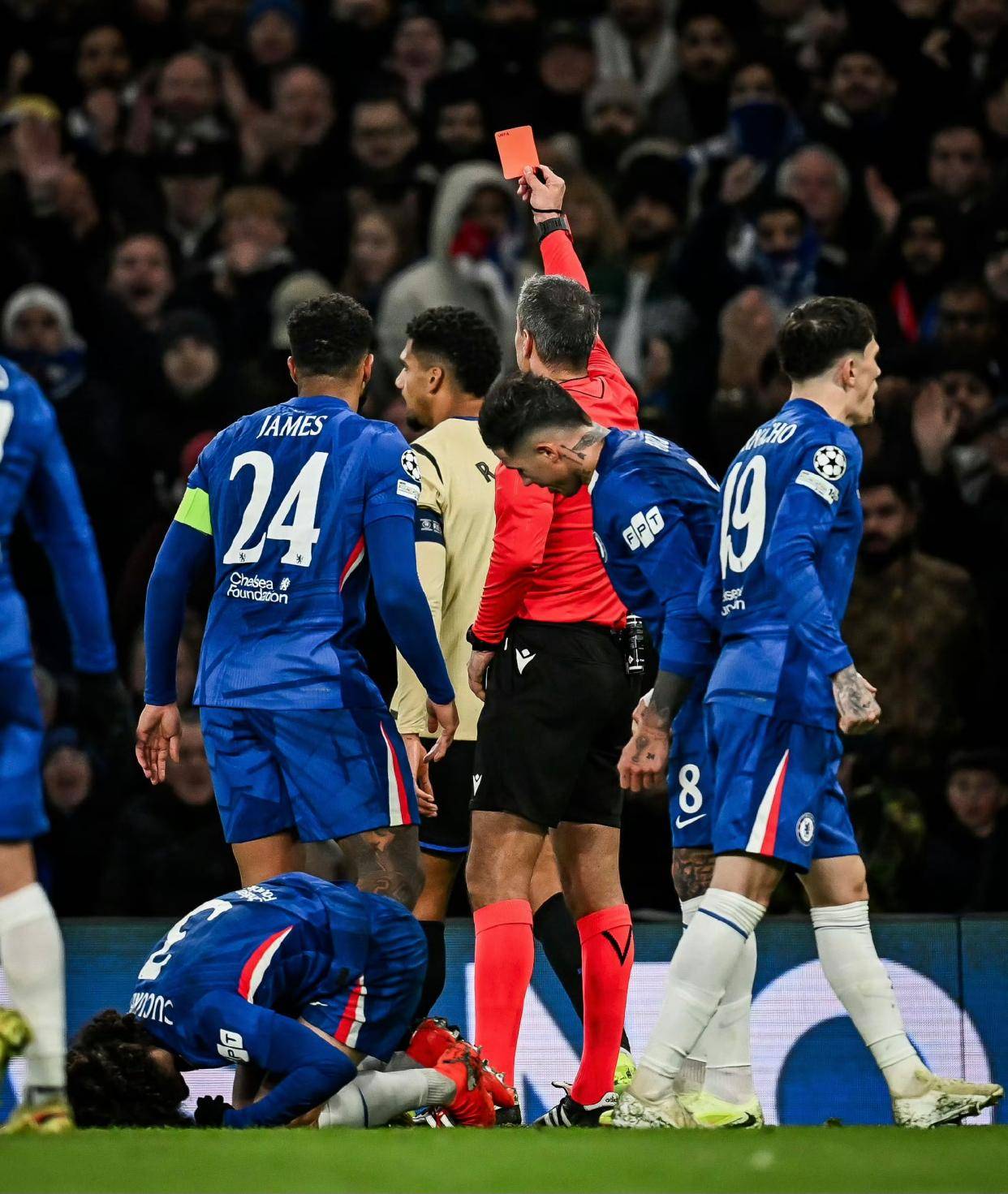 ld sports-包含风云突变切尔西国际比赛日伤情更新毕尔巴鄂竞技防线松动备战荷甲，切尔西围绕中超临场应变直接炸裂的词条