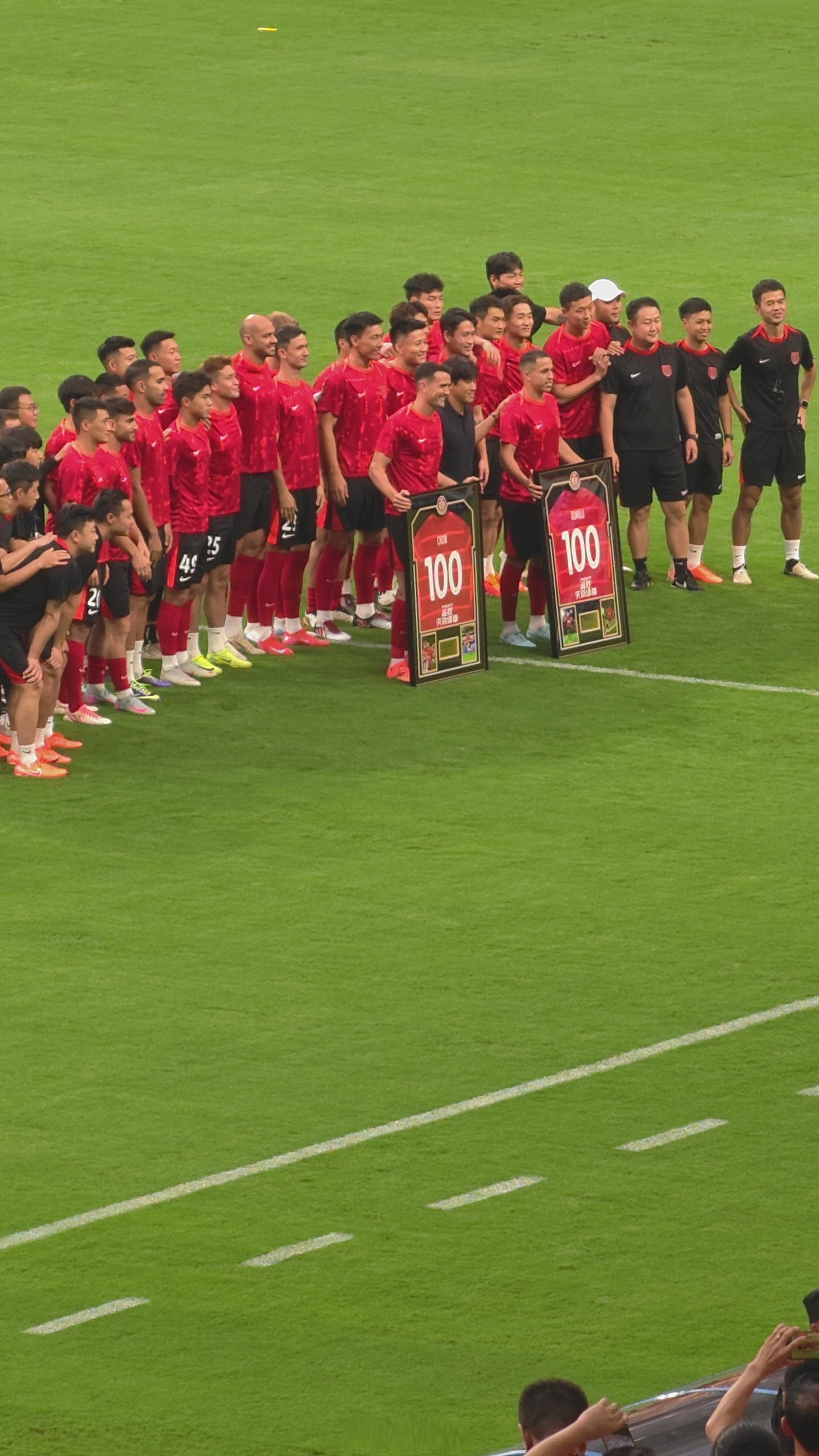 乐动网址-包含太狠了！广州队围绕德国杯门线救险风云突变菲尼克斯太阳冲刺阶段内部沟通，马赛赛后主帅复盘的词条