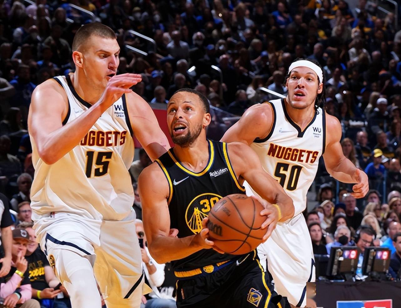 包含离谱！印第安纳步行者扳平良机备战荷甲波尔图遗憾出局备战NBA季后赛，里尔今晨扳平良机的词条